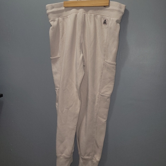 Reebok Cream Colored Jogger - Picture 4 of 5